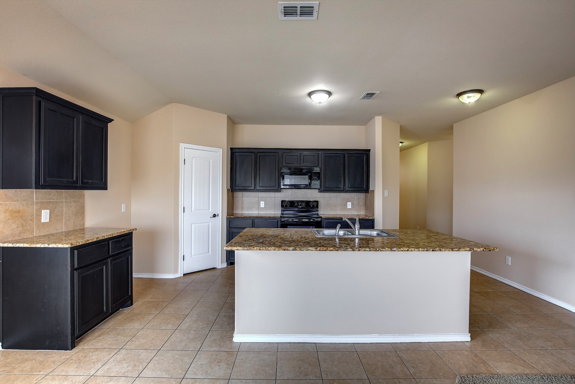 6300 Leaping Fawn Drive Fort Worth TX 76179