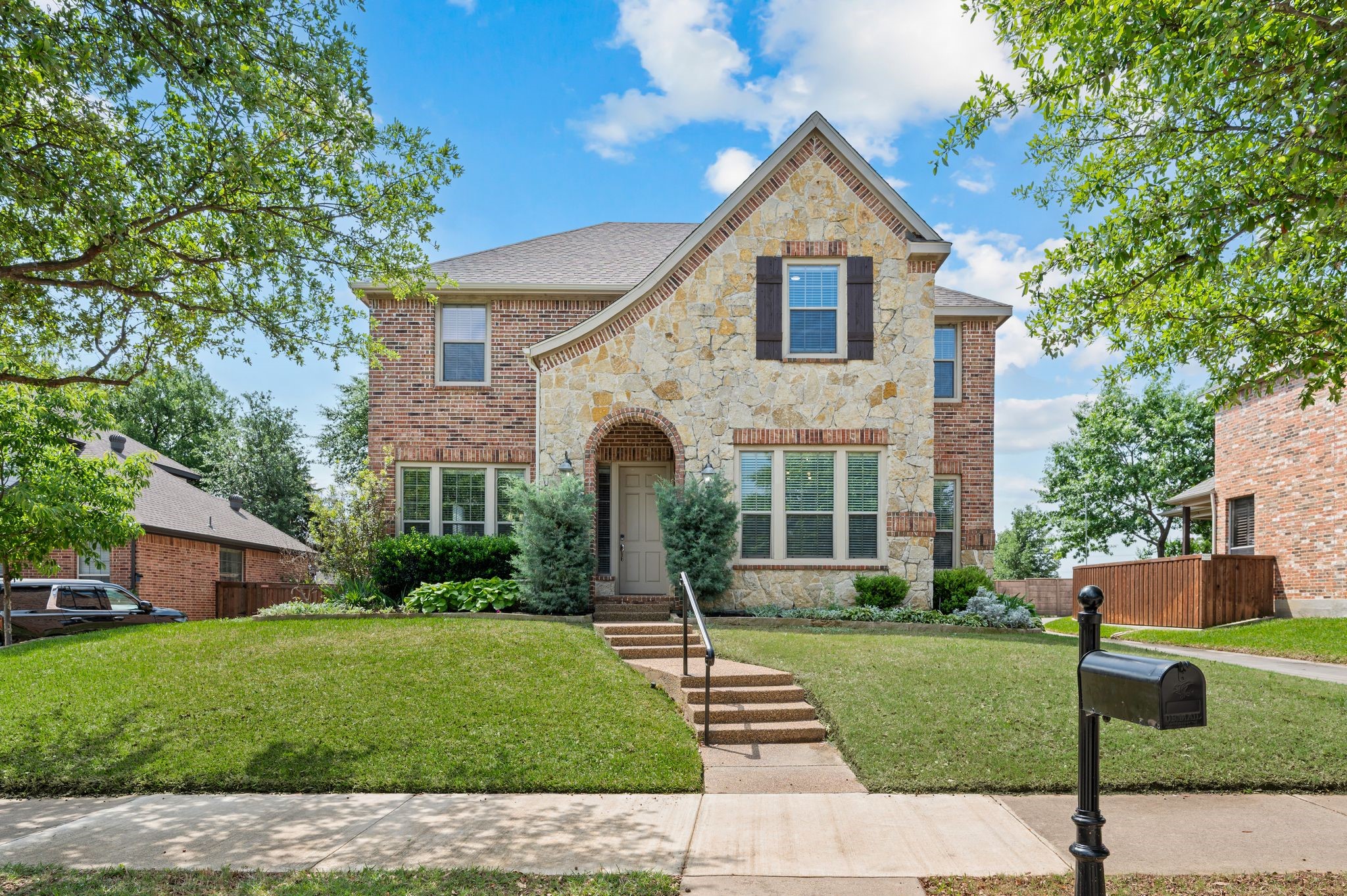 8000 Red River Run North Richland Hills TX 76180