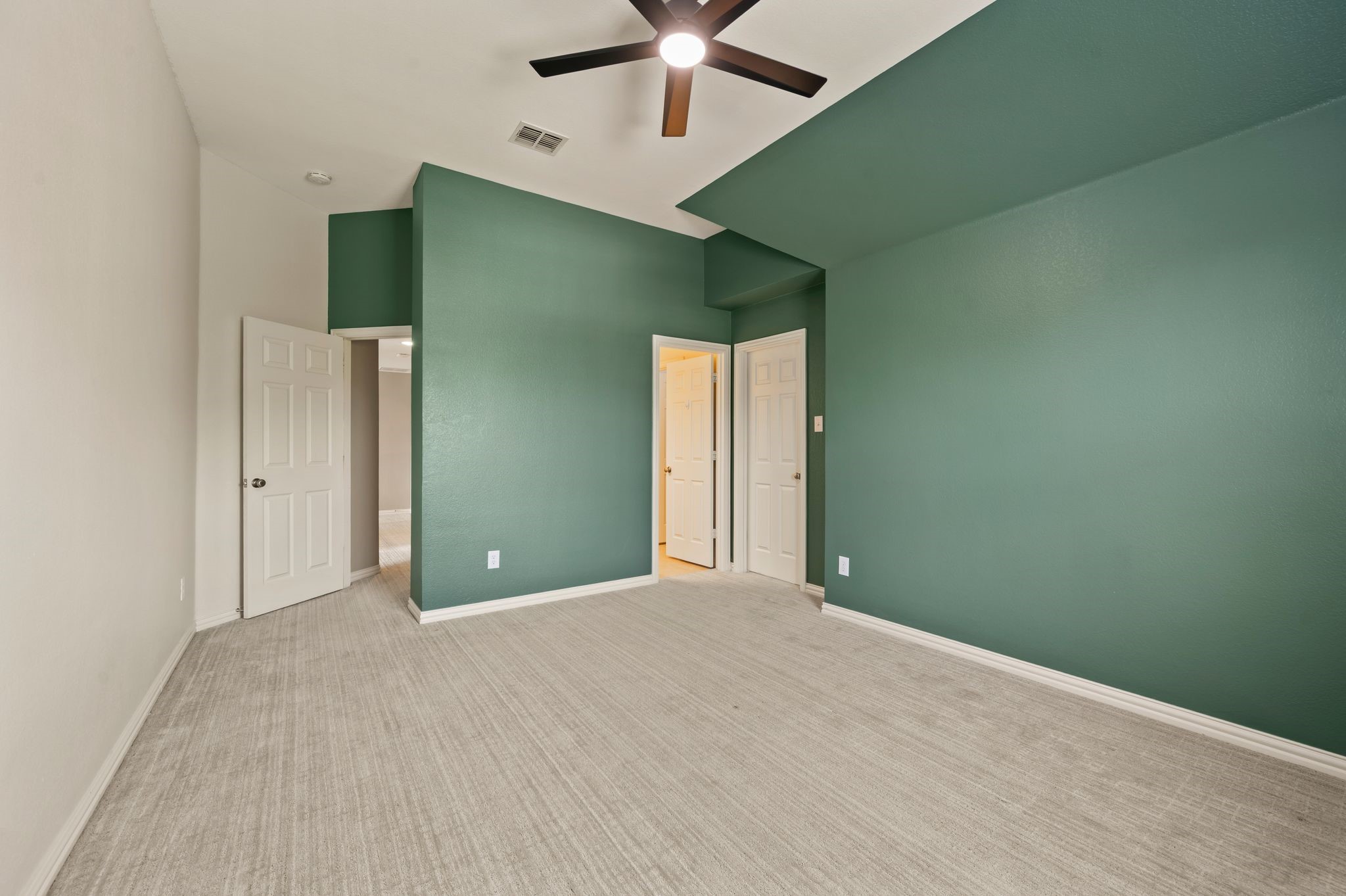 8000 Red River Run North Richland Hills TX 76180