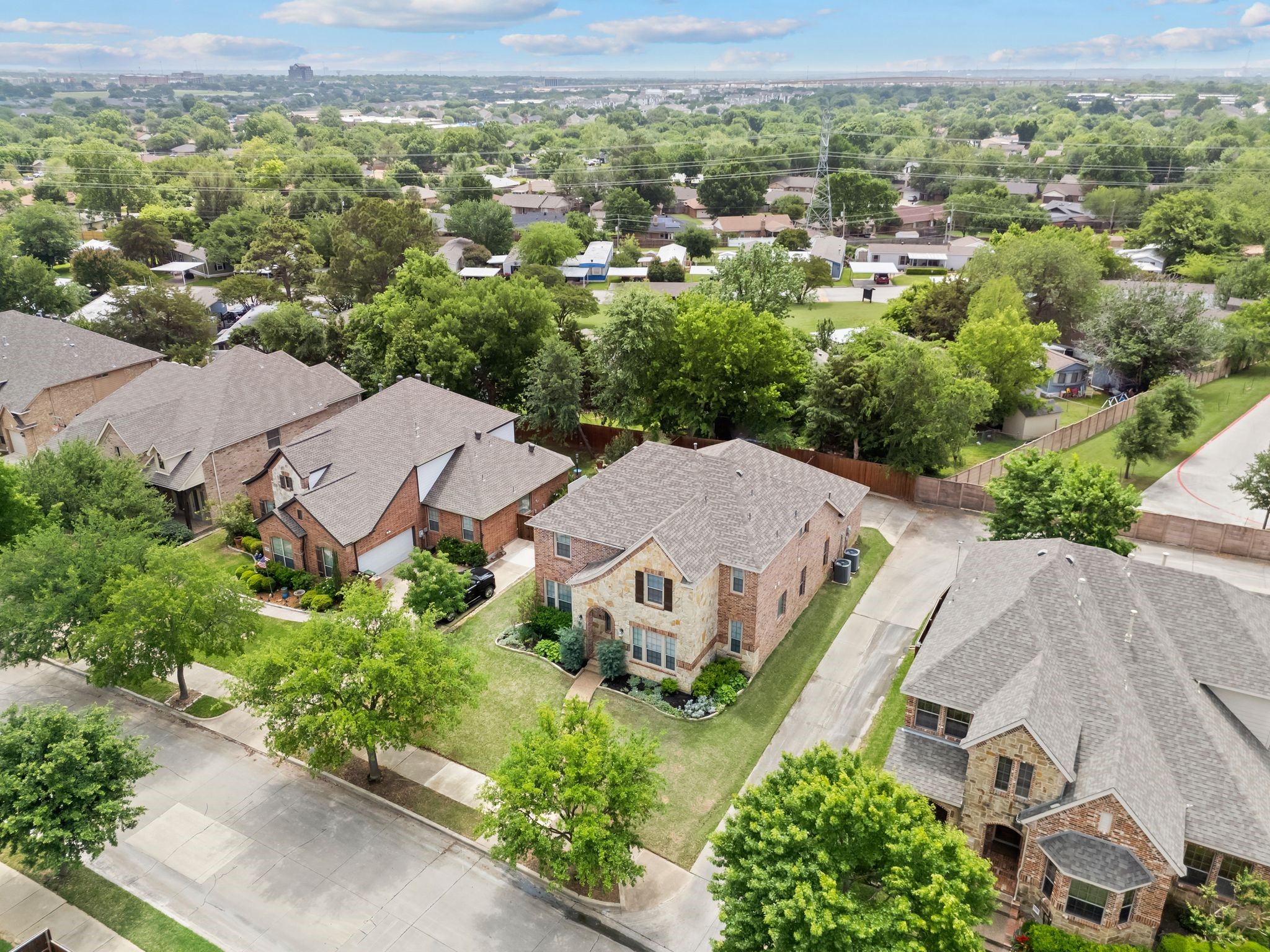 8000 Red River Run North Richland Hills TX 76180