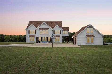 128 Wyatt Earp Way Whitney TX 76692