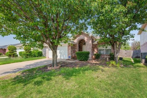 6816 Bluff View Drive Watauga TX 76137