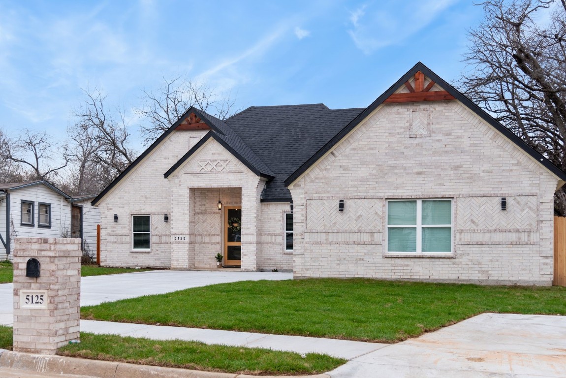 5125 Fitzhugh Avenue Fort Worth TX 76105