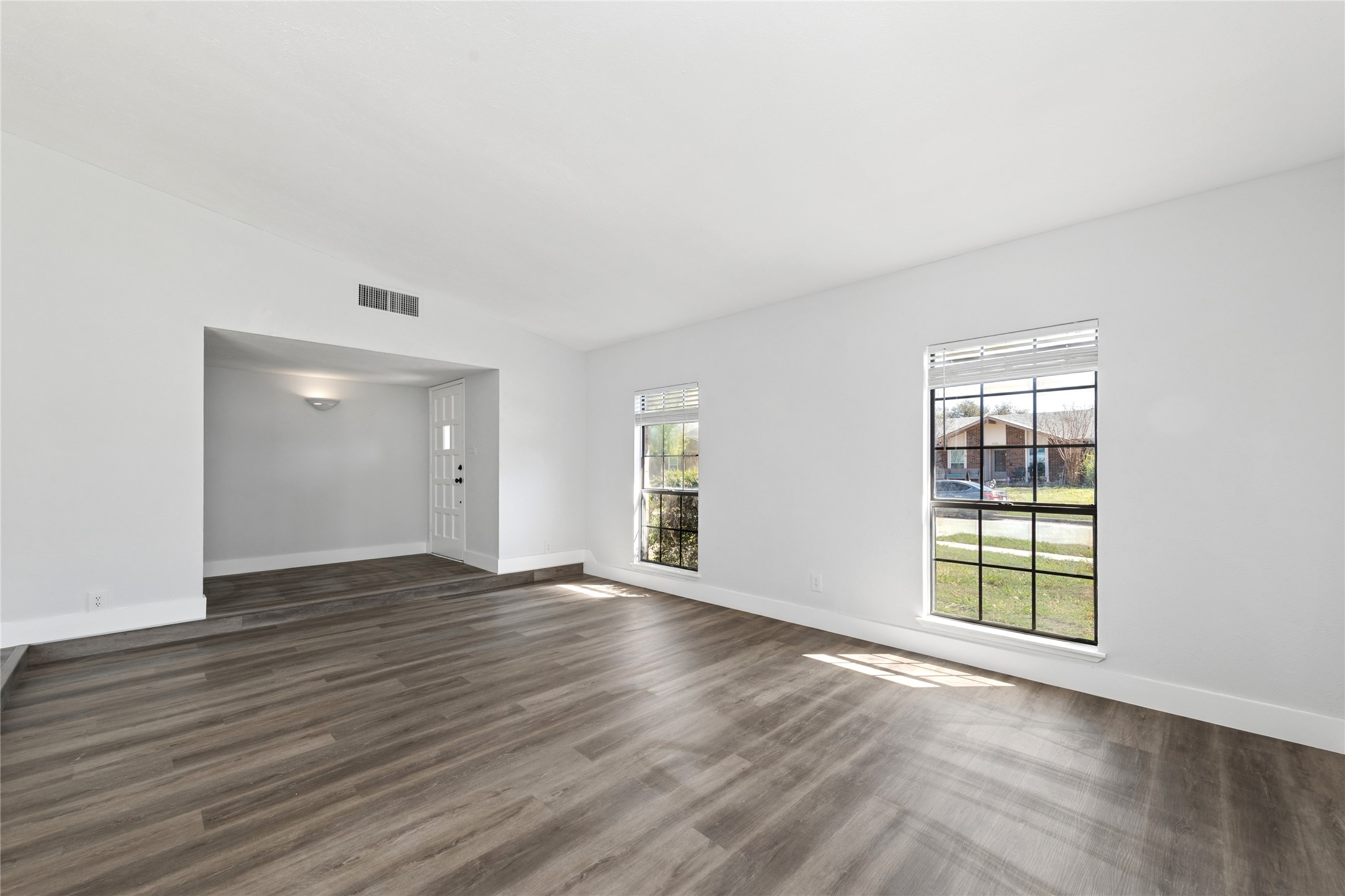 2119 Meadfoot Road Carrollton TX 75007