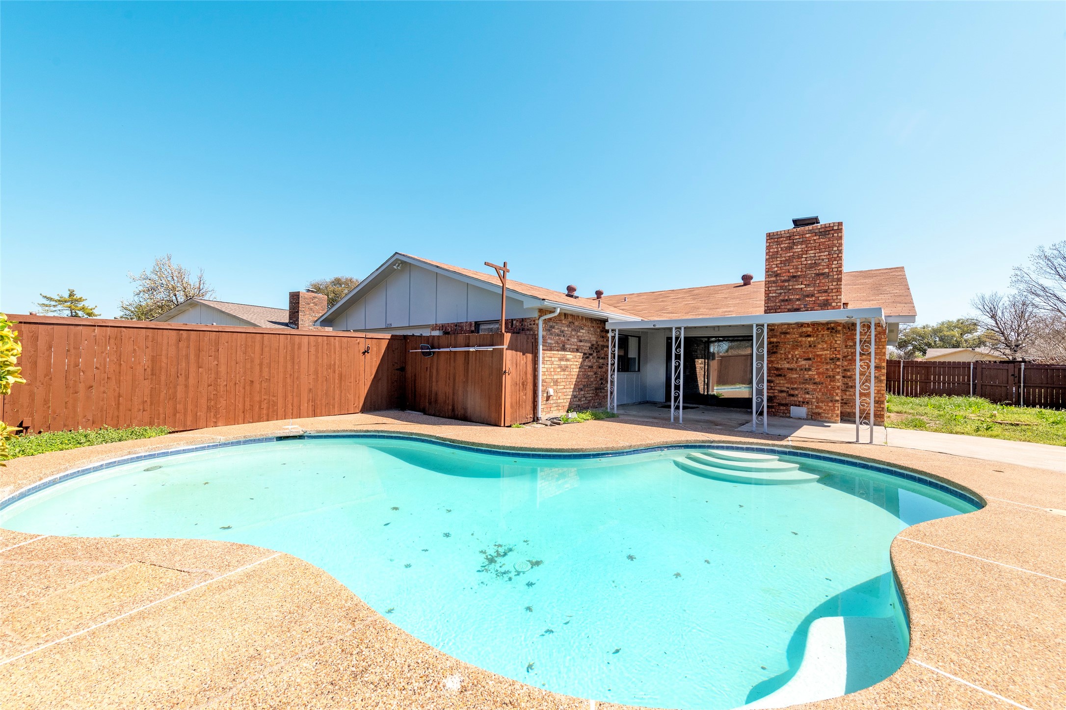 2119 Meadfoot Road Carrollton TX 75007