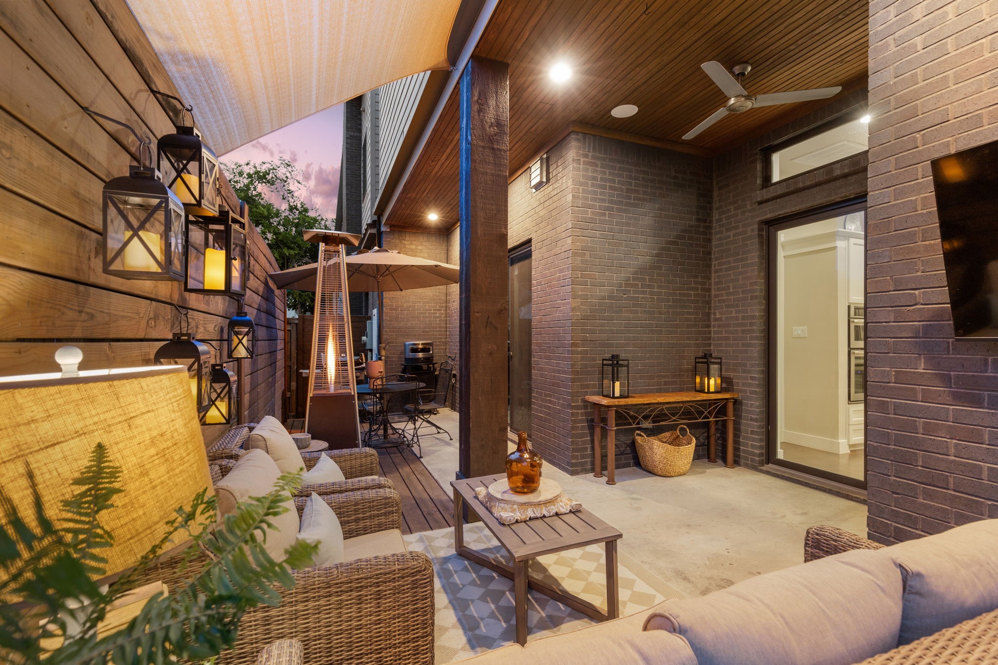 4327 Cabell Drive Dallas TX 75204