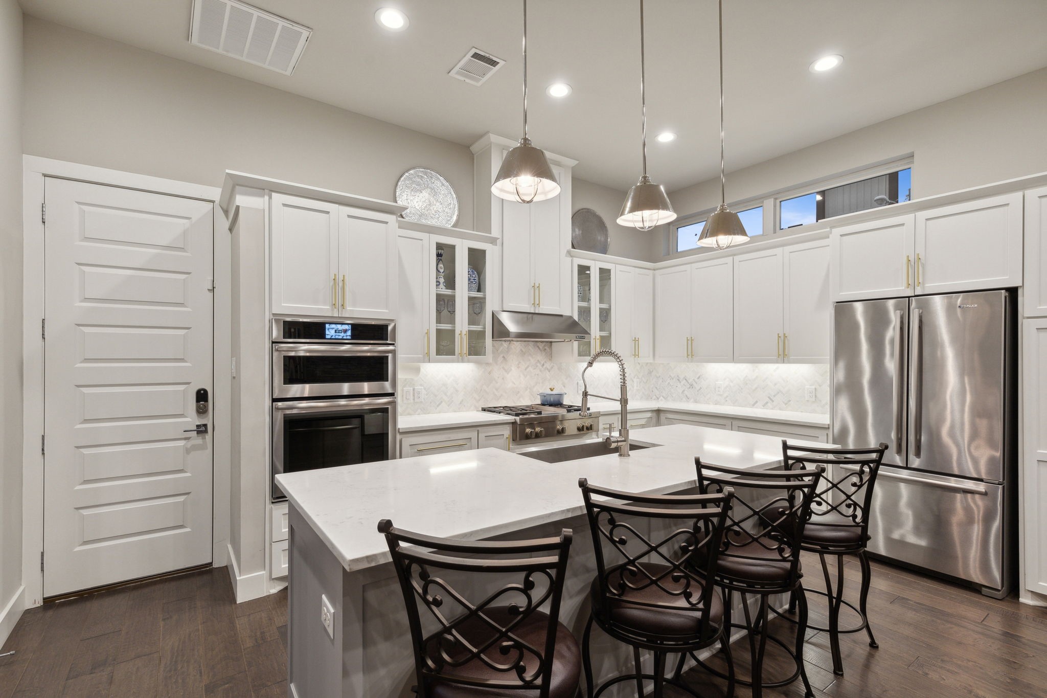 4327 Cabell Drive Dallas TX 75204