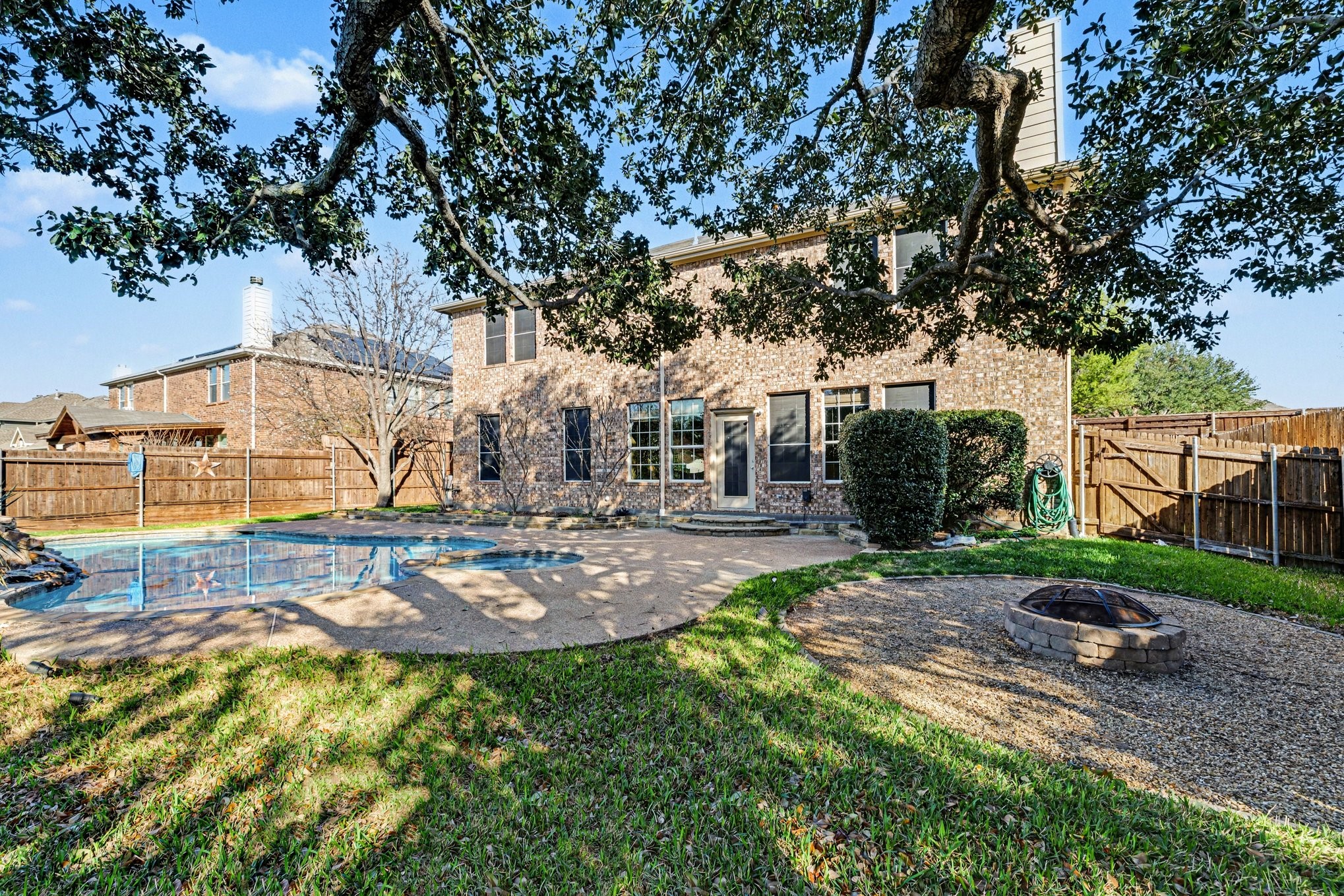 2109 Glen Manor Road Corinth TX 76208