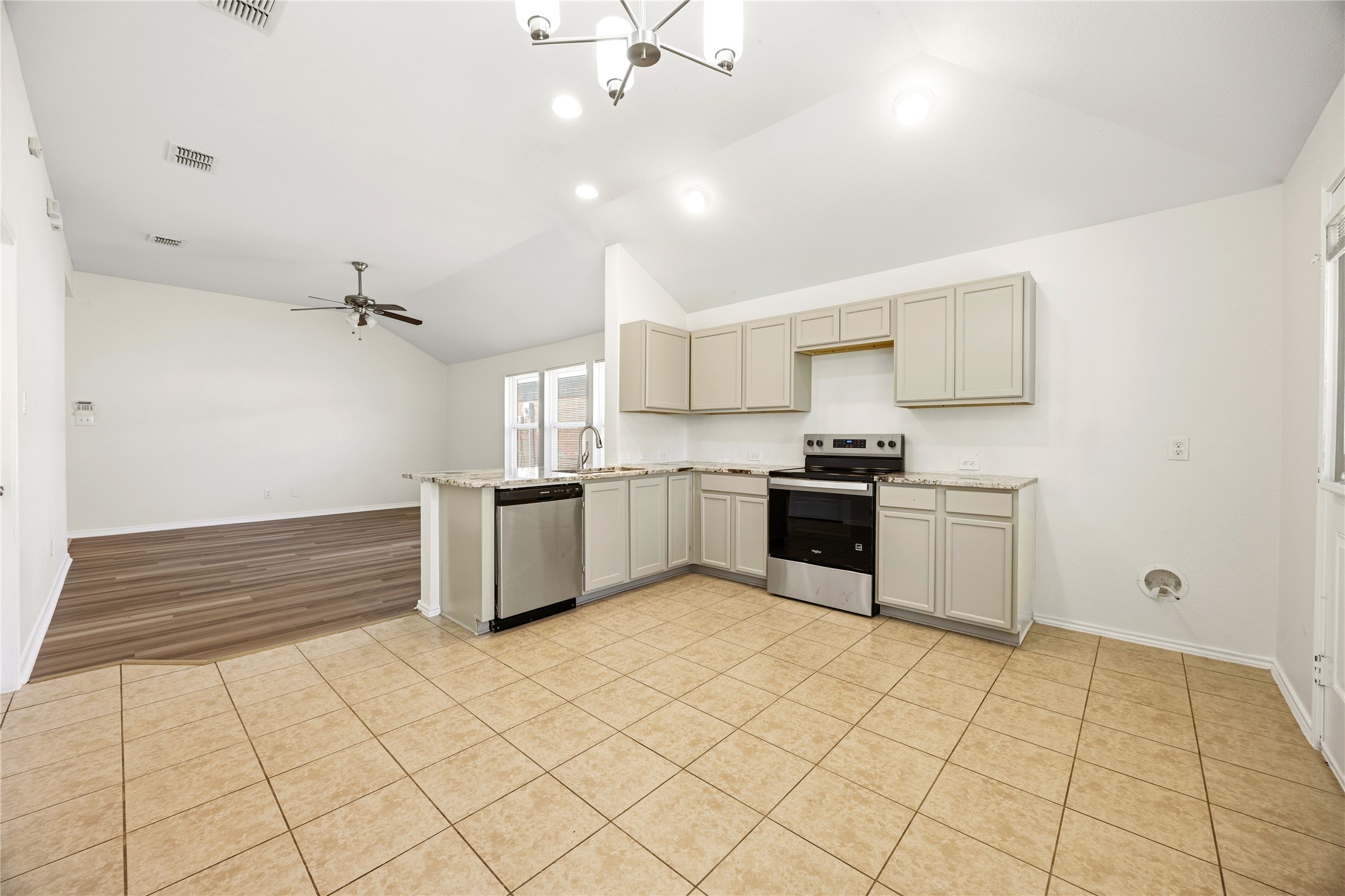 1712 Ironworks Drive Dallas TX 75253