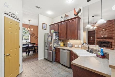 518 Robin Hood Court Clyde TX 79510