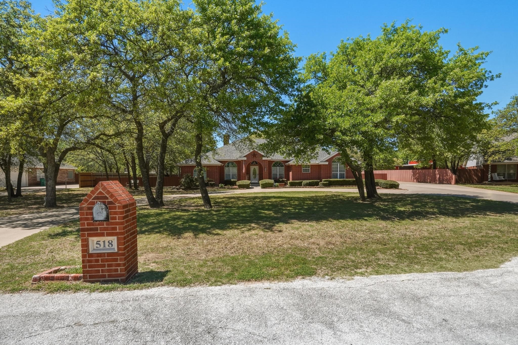 518 Robin Hood Court Clyde TX 79510