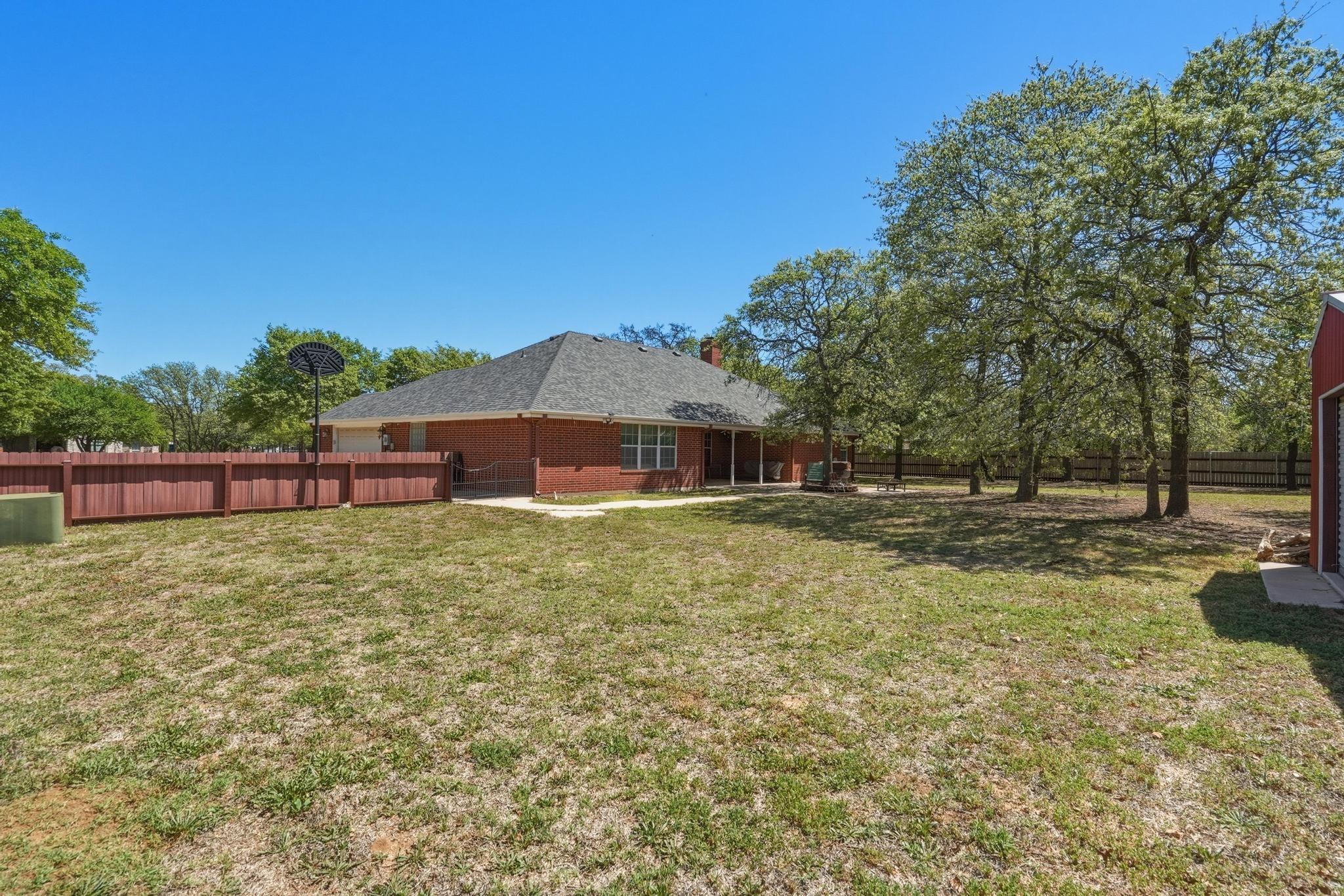 518 Robin Hood Court Clyde TX 79510
