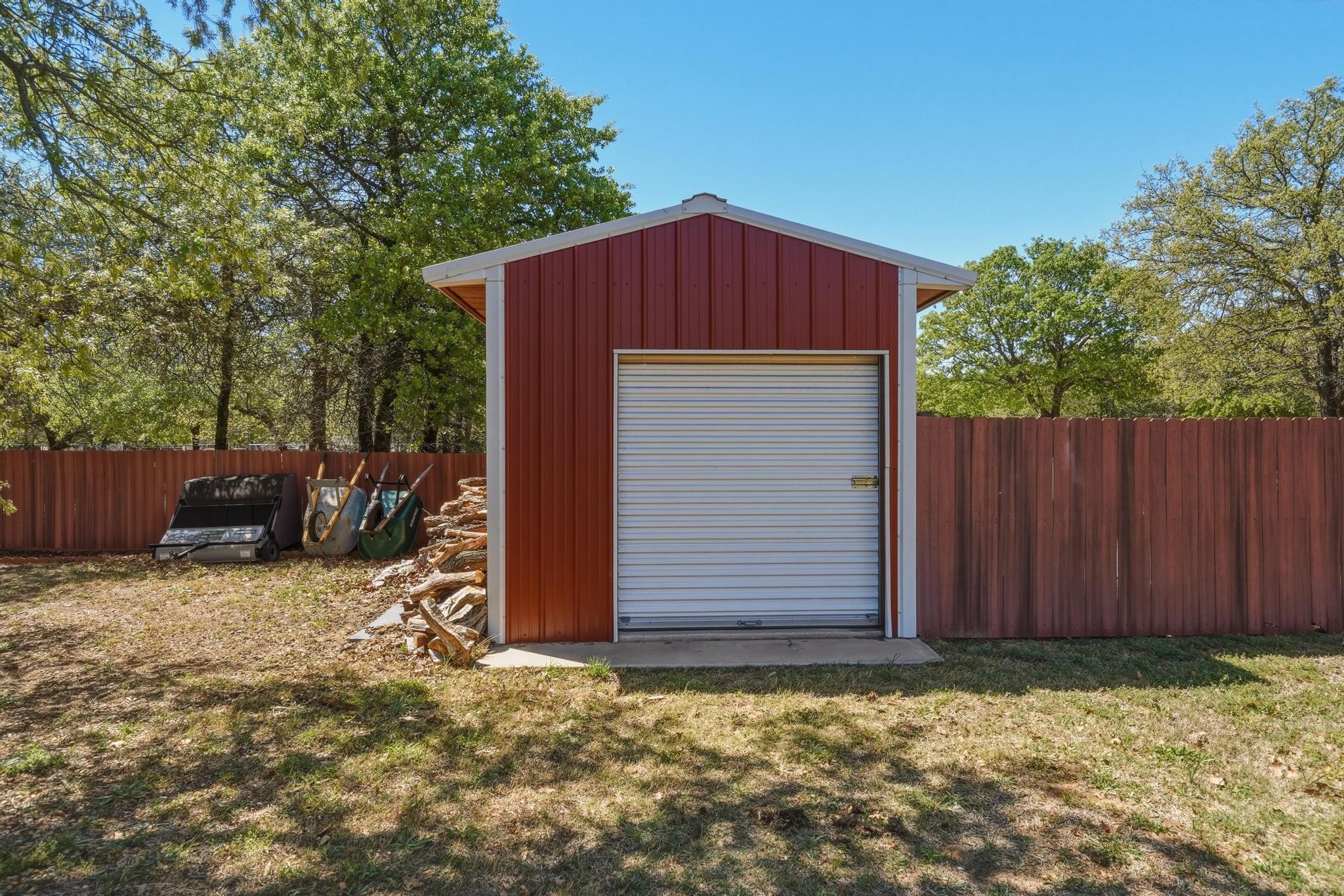 518 Robin Hood Court Clyde TX 79510