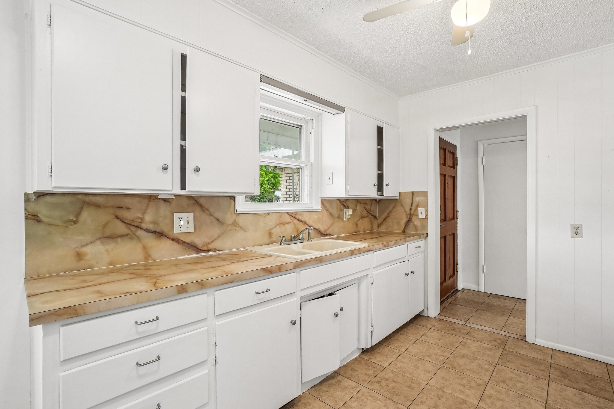 2320 Maryel Drive Fort Worth TX 76112