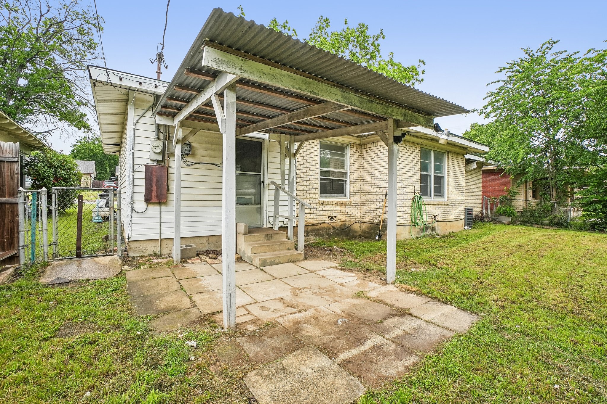 2320 Maryel Drive Fort Worth TX 76112