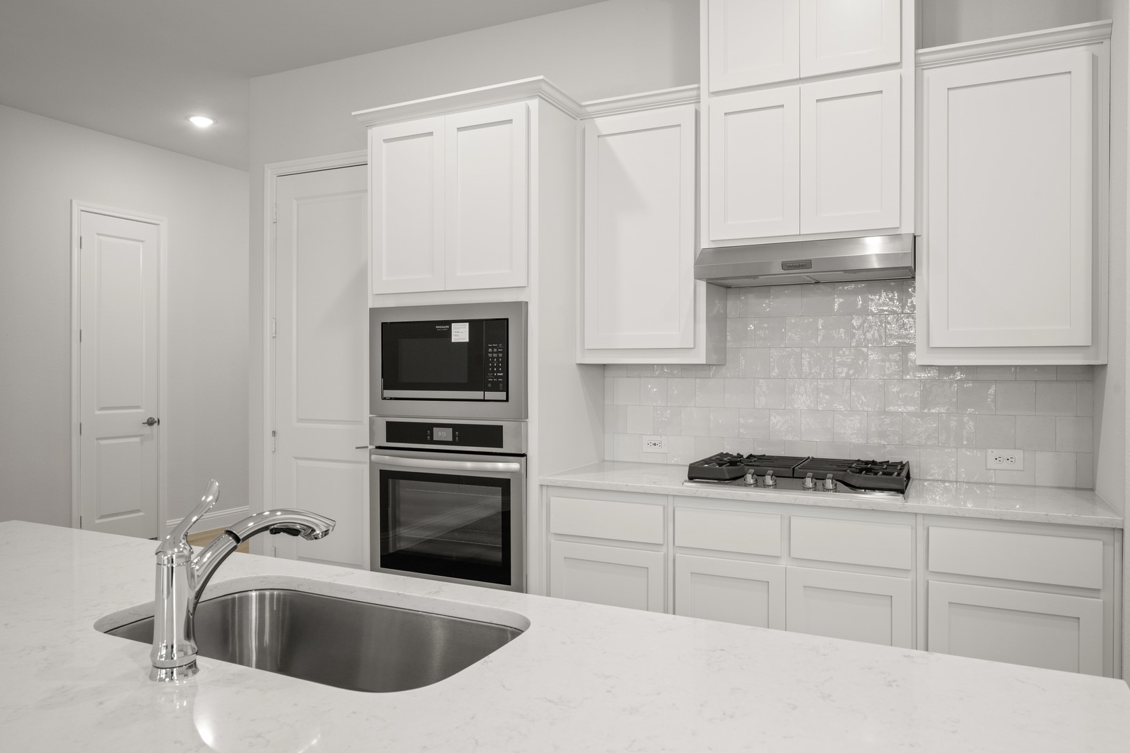 2297 High Plain Lane Waxahachie TX 75167