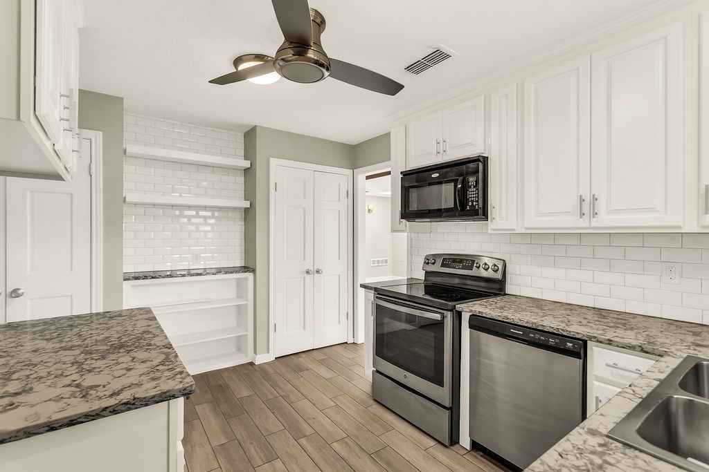 1005 Nottingham Drive Carrollton TX 75007
