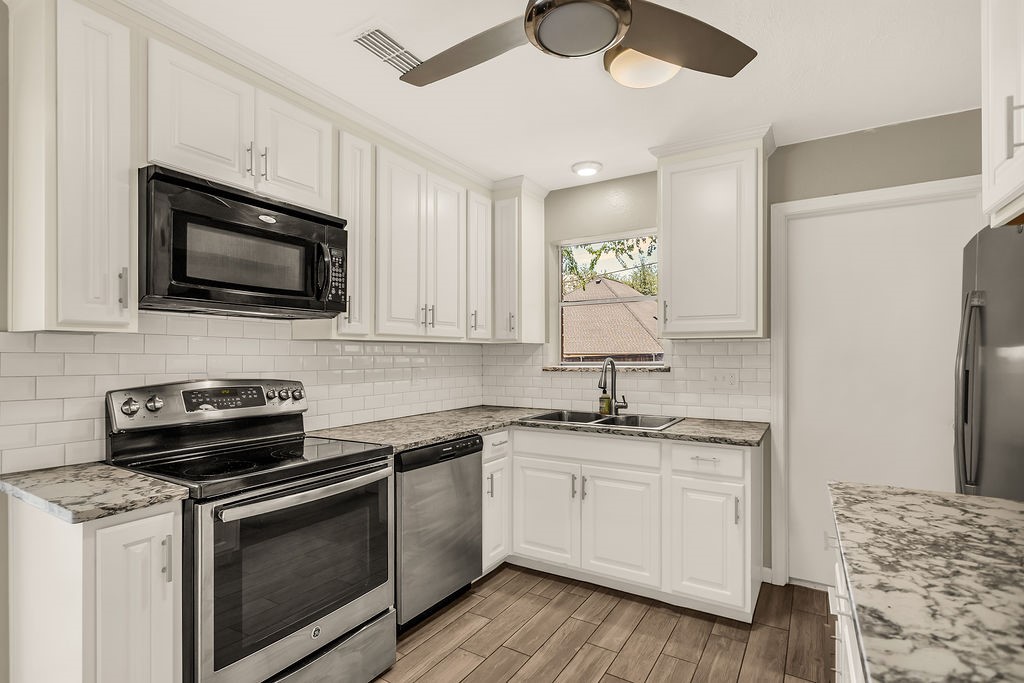 1005 Nottingham Drive Carrollton TX 75007
