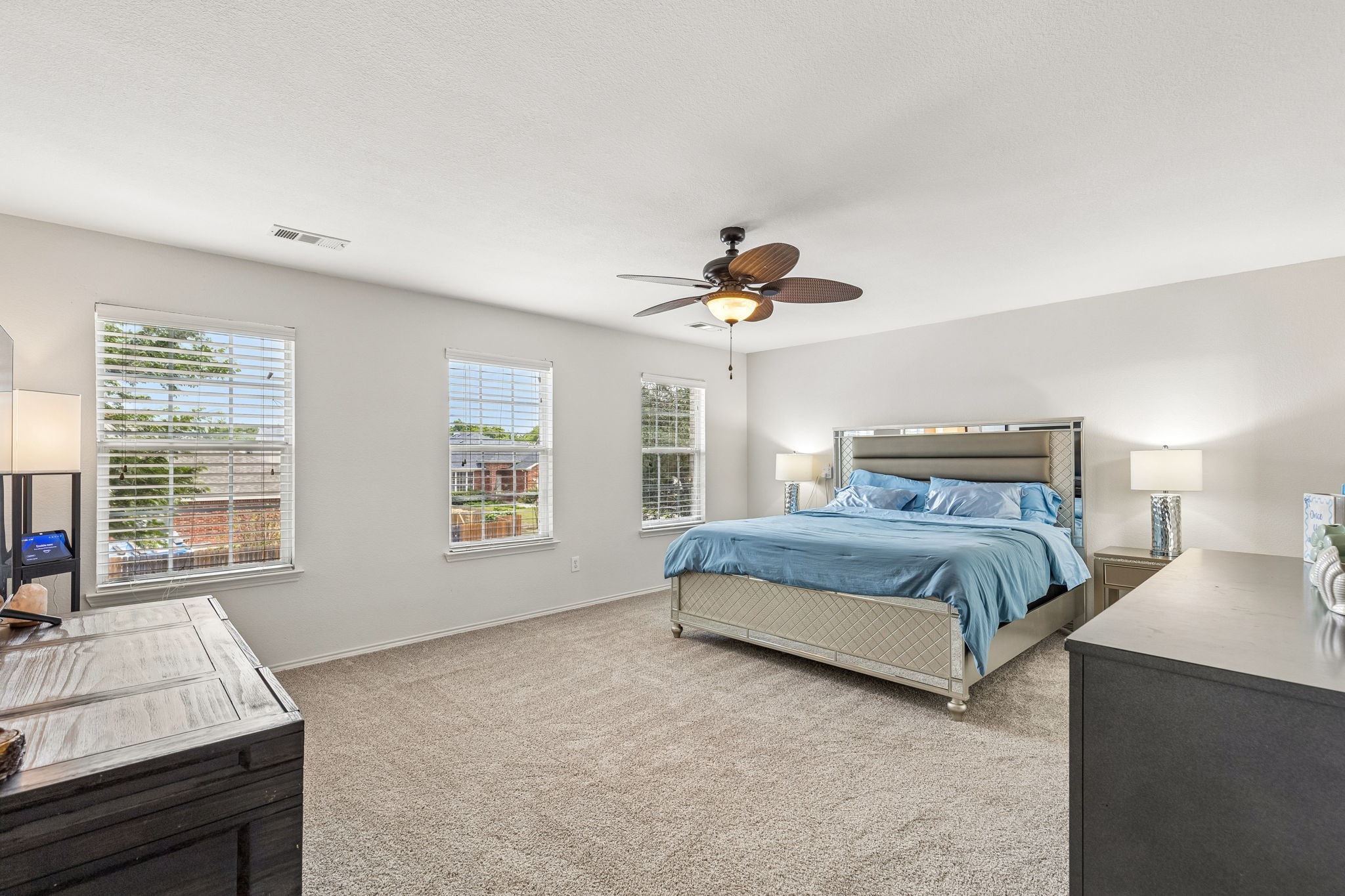 7013 Lindentree Lane Fort Worth TX 76137