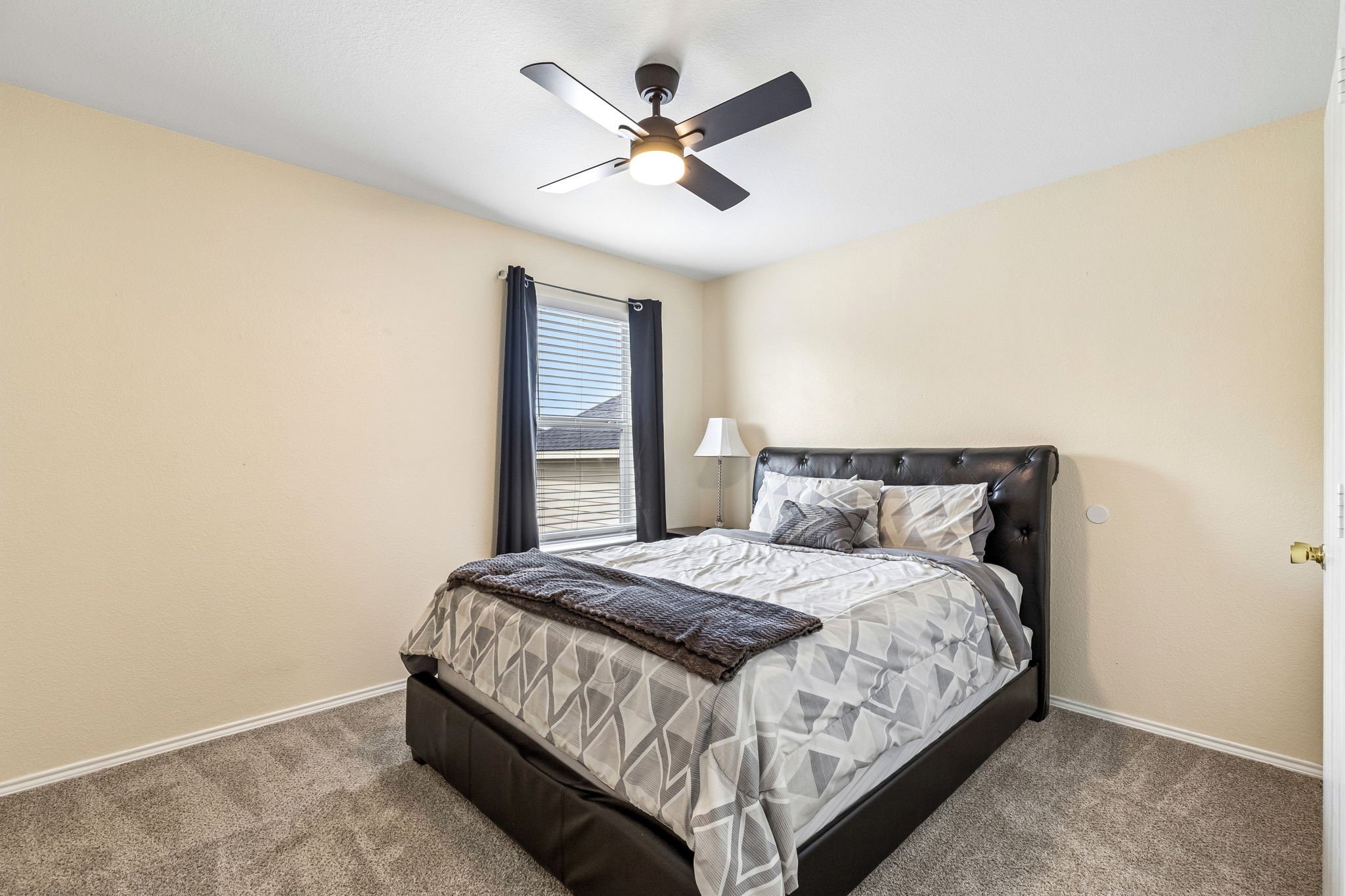 7013 Lindentree Lane Fort Worth TX 76137