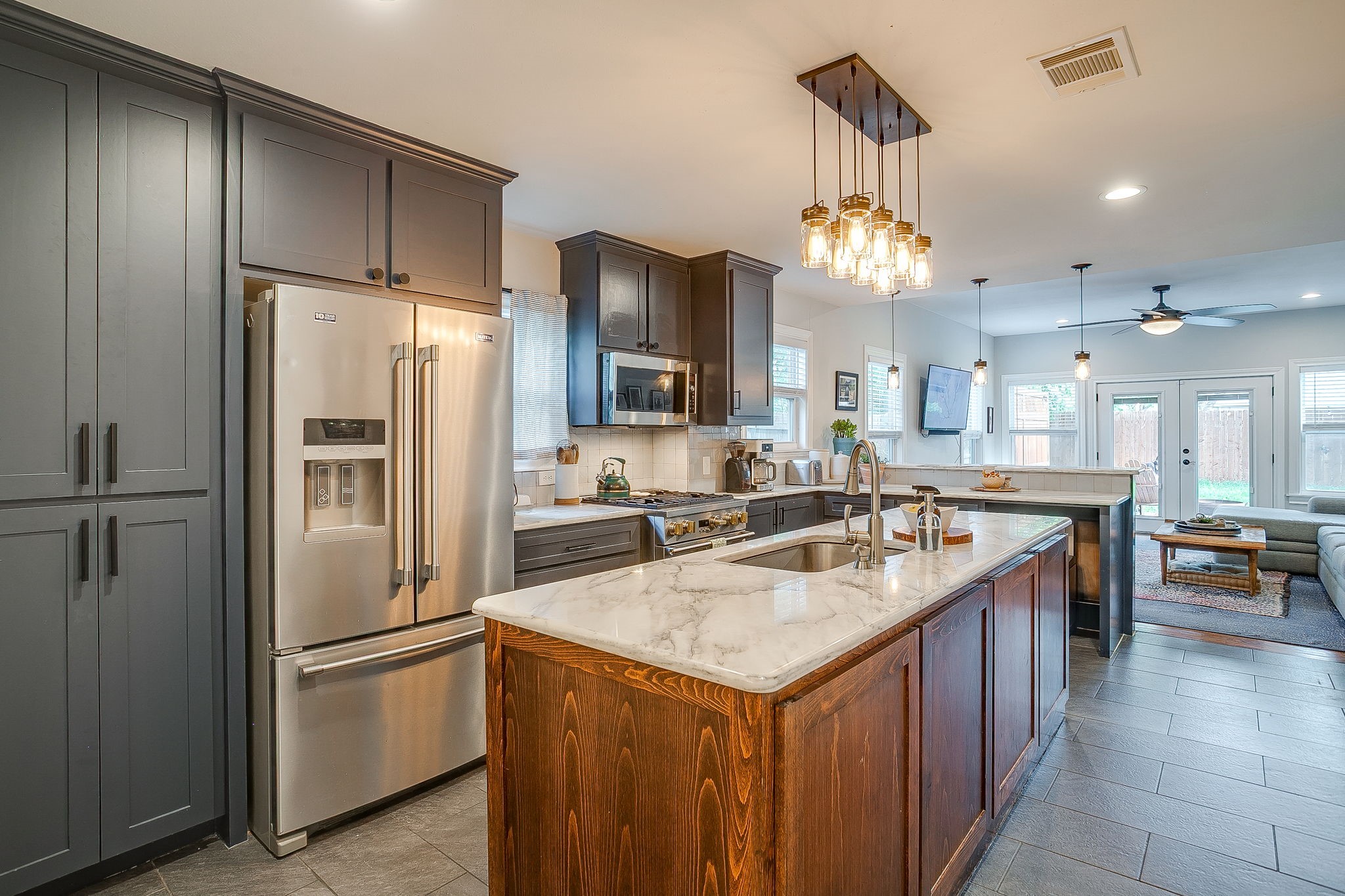 4516 Calmont Avenue Fort Worth TX 76107