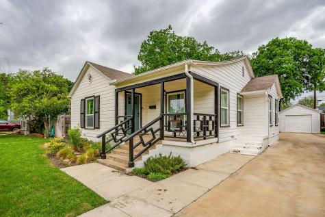 4516 Calmont Avenue Fort Worth TX 76107