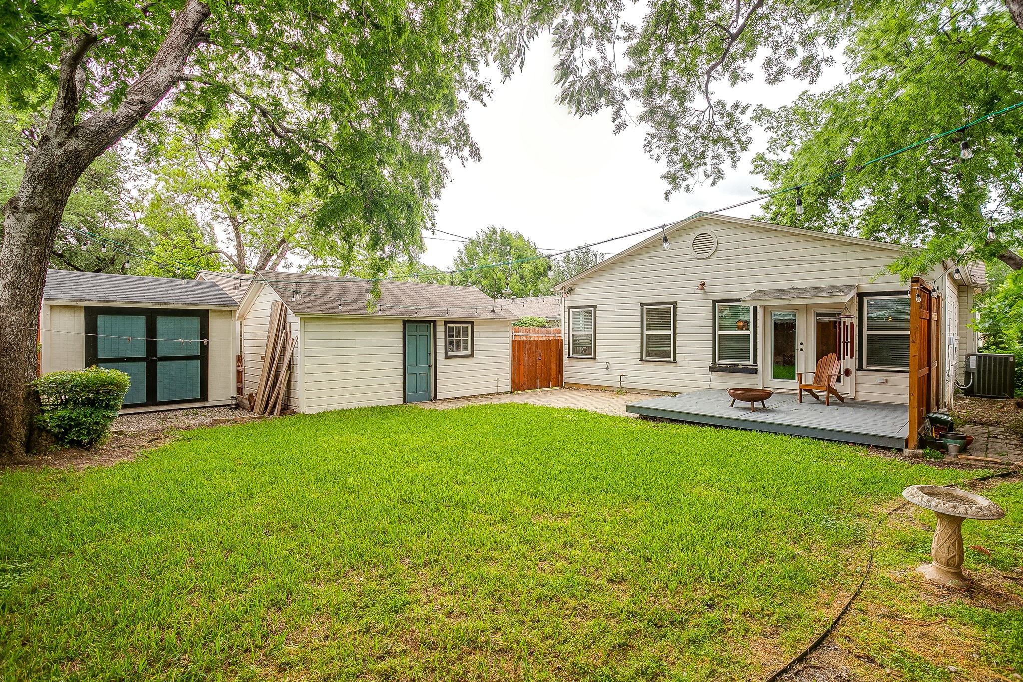 4516 Calmont Avenue Fort Worth TX 76107