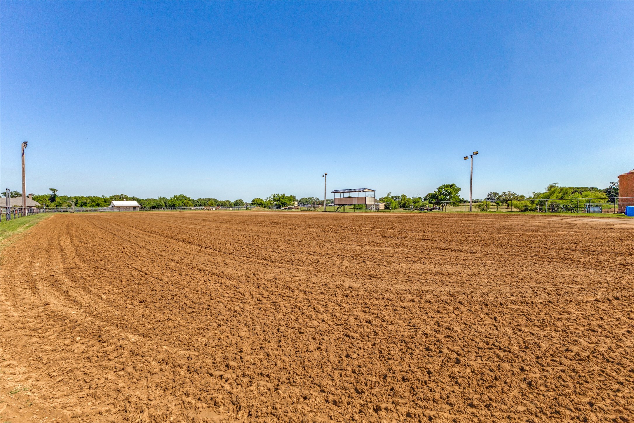 9940 Cole Road Pilot Point TX 76258