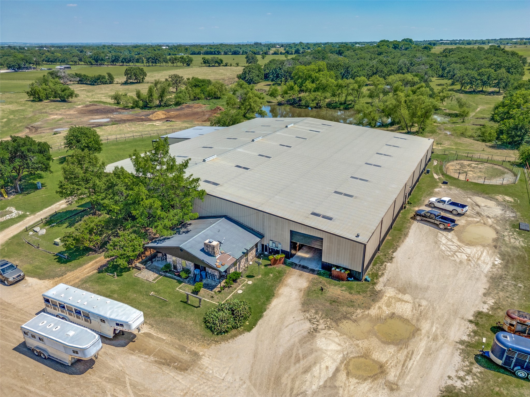 9940 Cole Road Pilot Point TX 76258