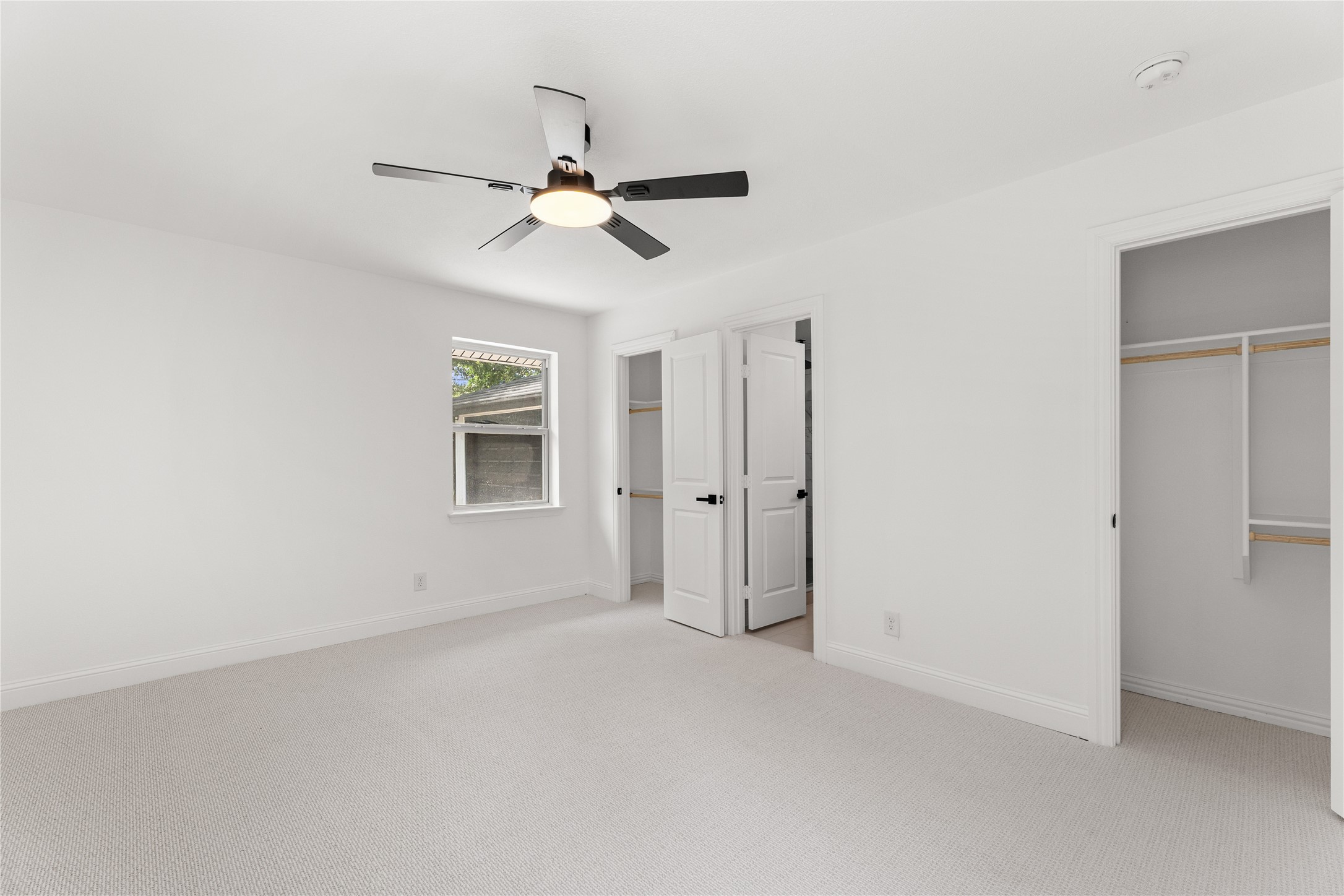 10236 Mapleridge Drive Dallas TX 75238