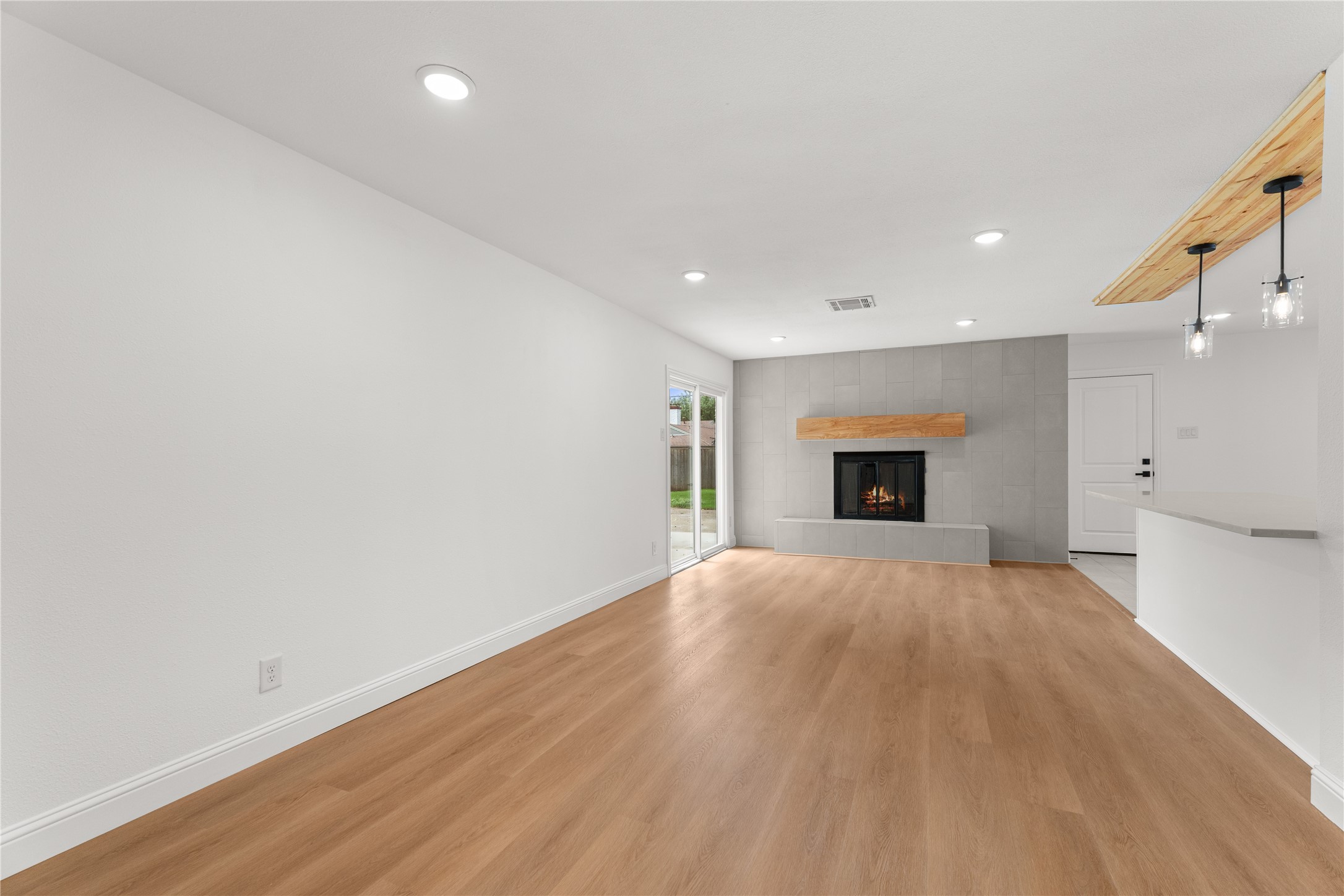10236 Mapleridge Drive Dallas TX 75238