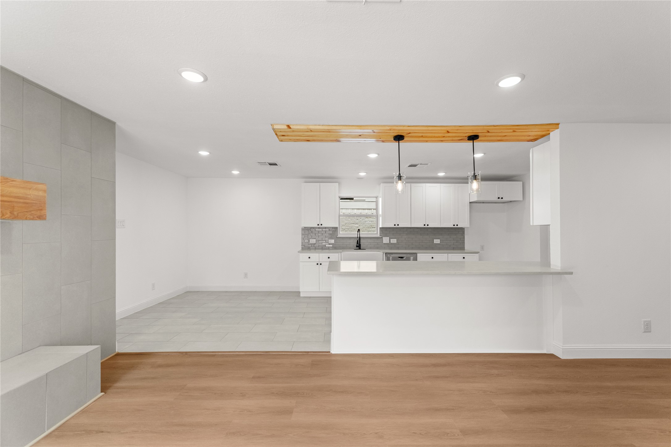 10236 Mapleridge Drive Dallas TX 75238