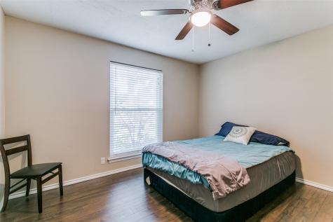 1000 Sherwood Drive Bedford TX 76022