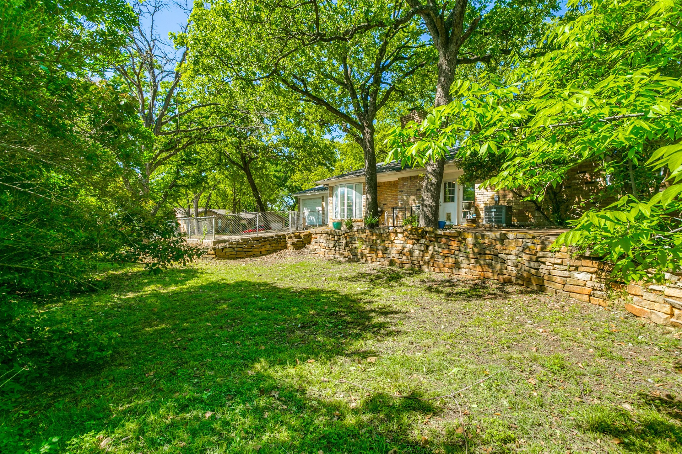 1000 Sherwood Drive Bedford TX 76022