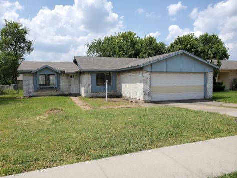 1416 Roanoke Street Arlington TX 76014