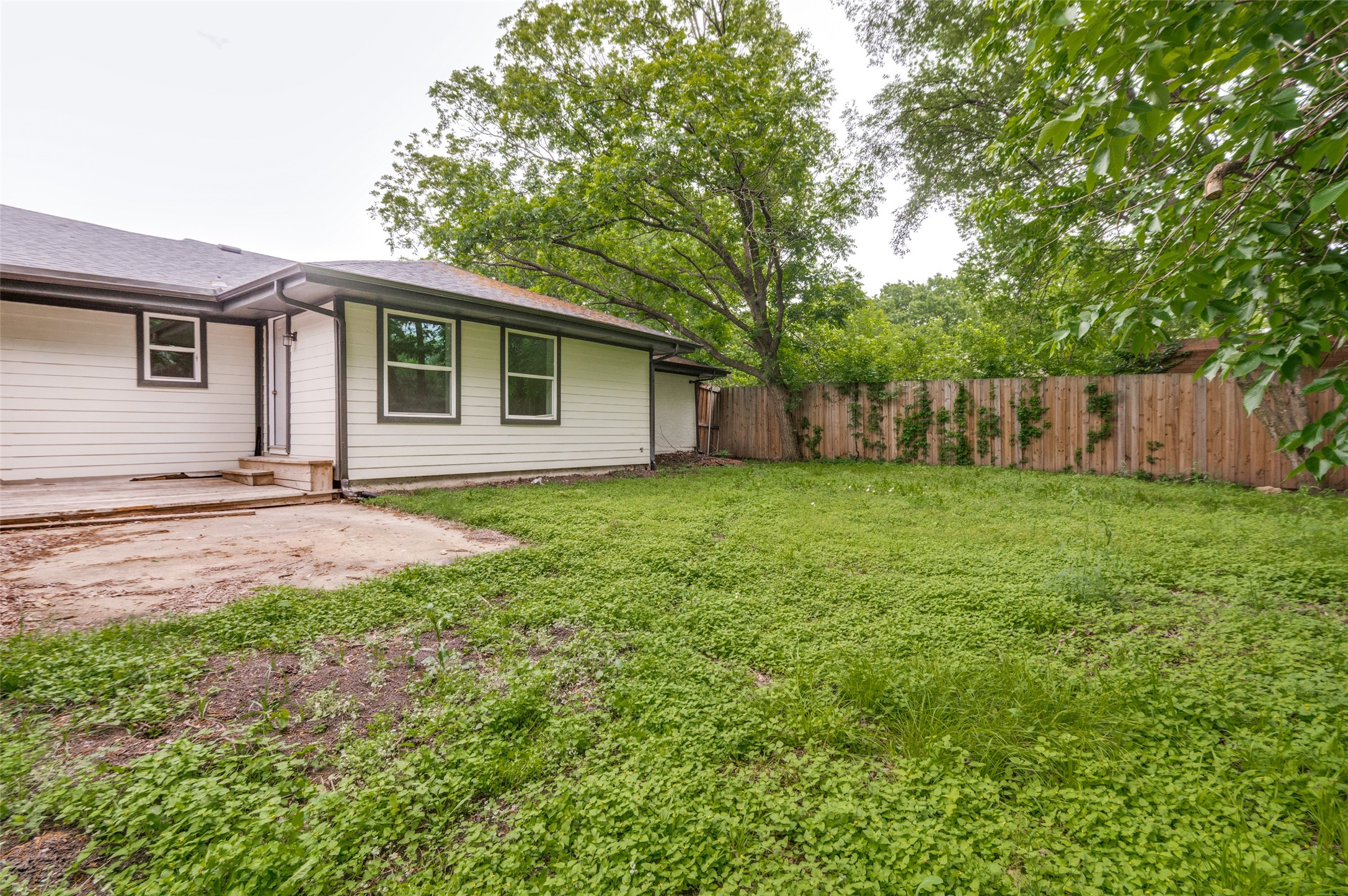 515 John Arden Drive Waxahachie TX 75165