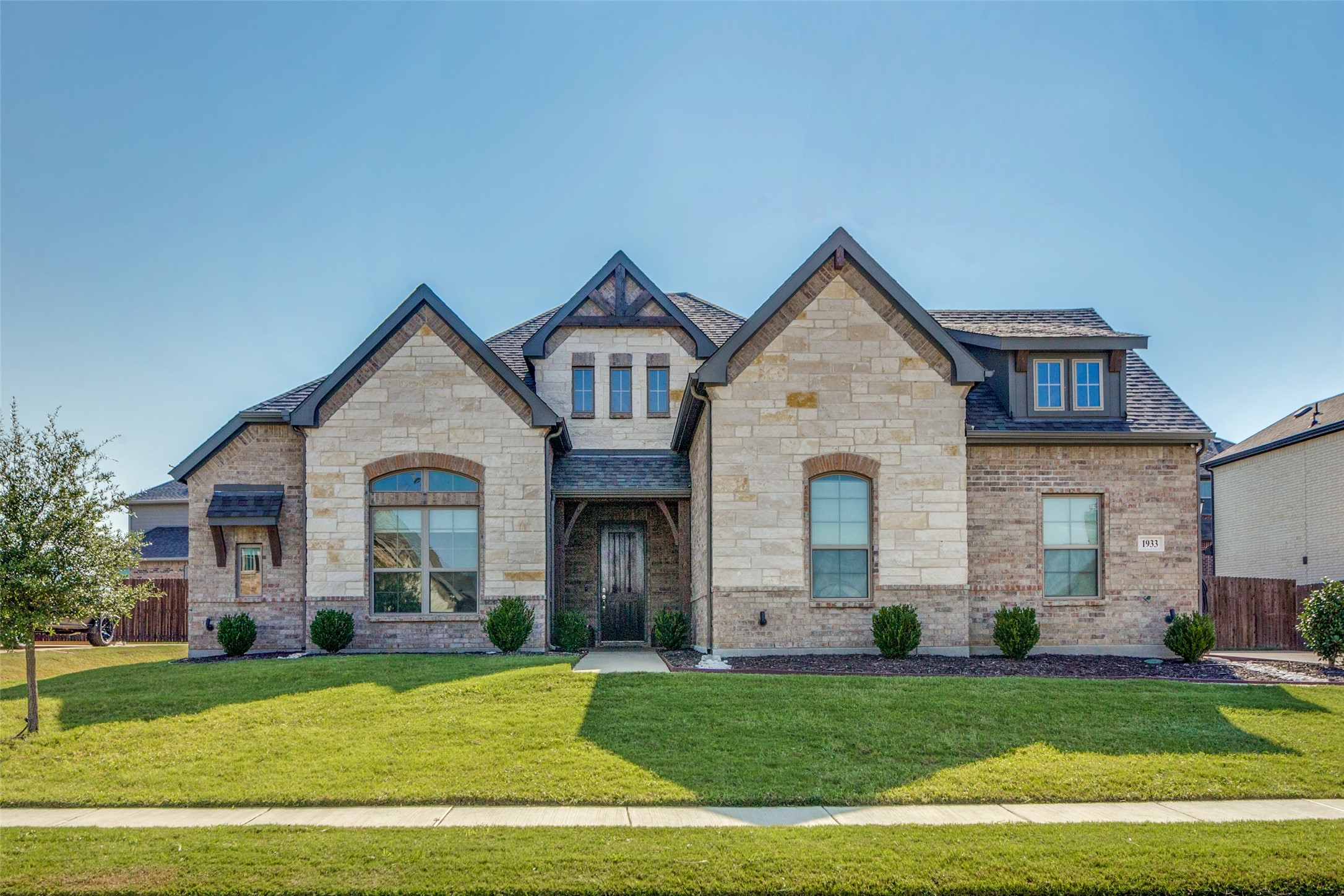 1933 Monteverde Court Burleson TX 76028