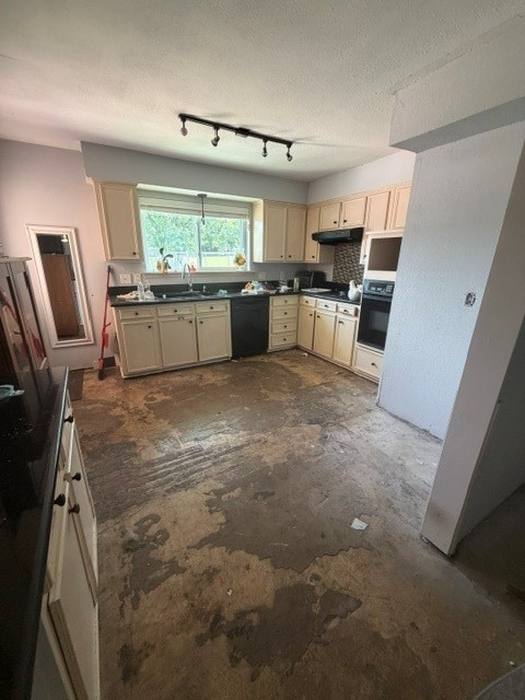 4 Glencove Circle Lucas TX 75002