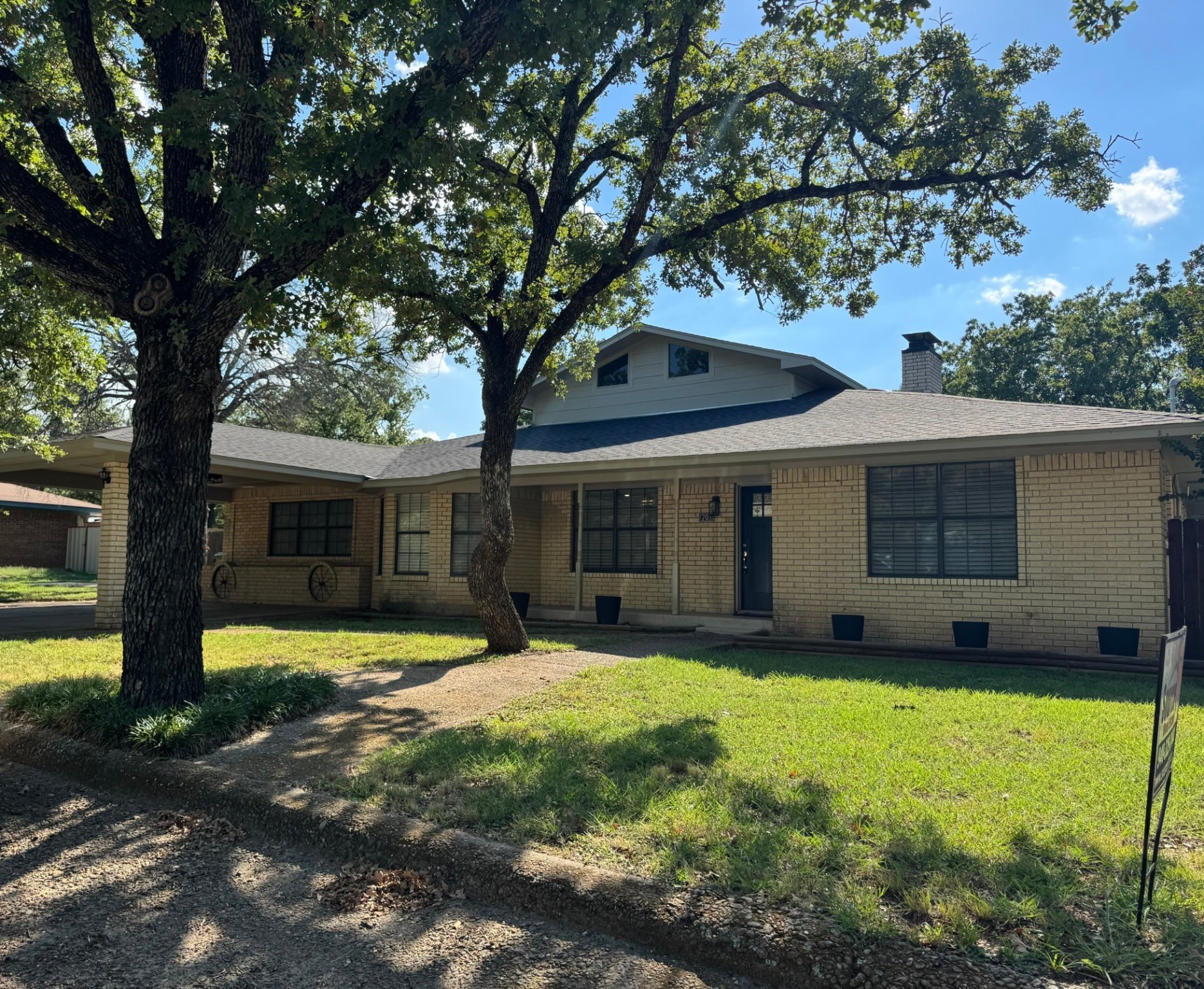 703 San Jacinto Street Mineral Wells TX 76067