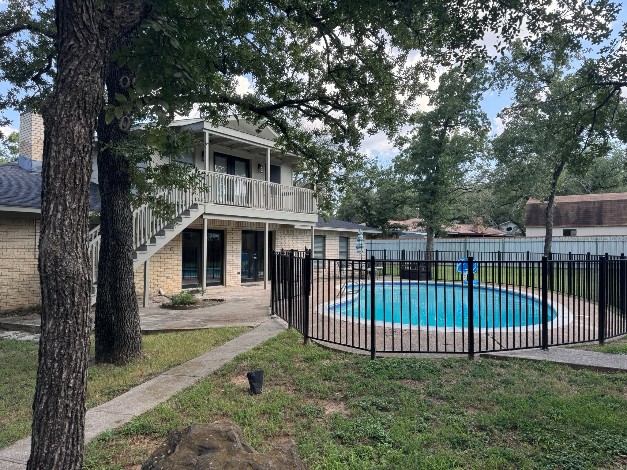703 San Jacinto Street Mineral Wells TX 76067