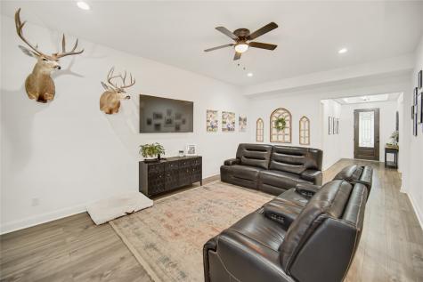 300 W College Street Jacksboro TX 76458