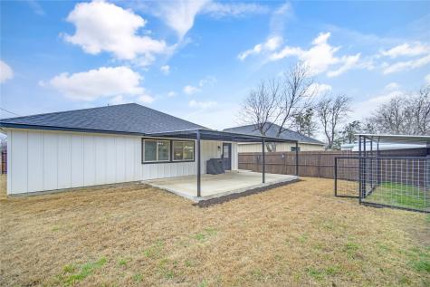 300 W College Street Jacksboro TX 76458