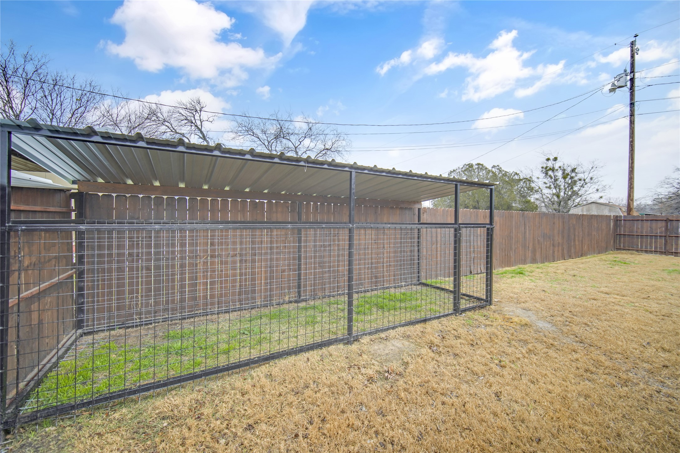 300 W College Street Jacksboro TX 76458