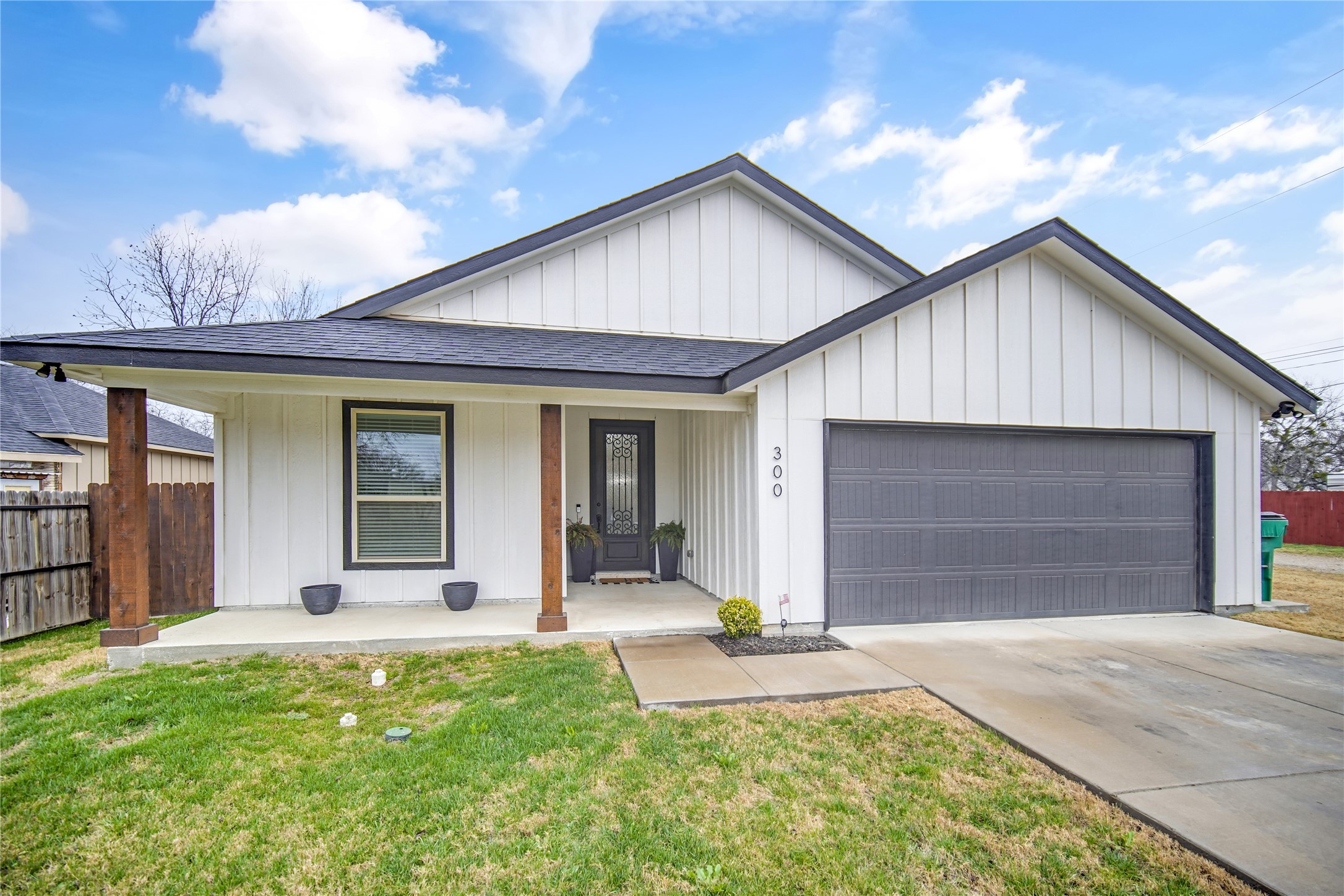 300 W College Street Jacksboro TX 76458