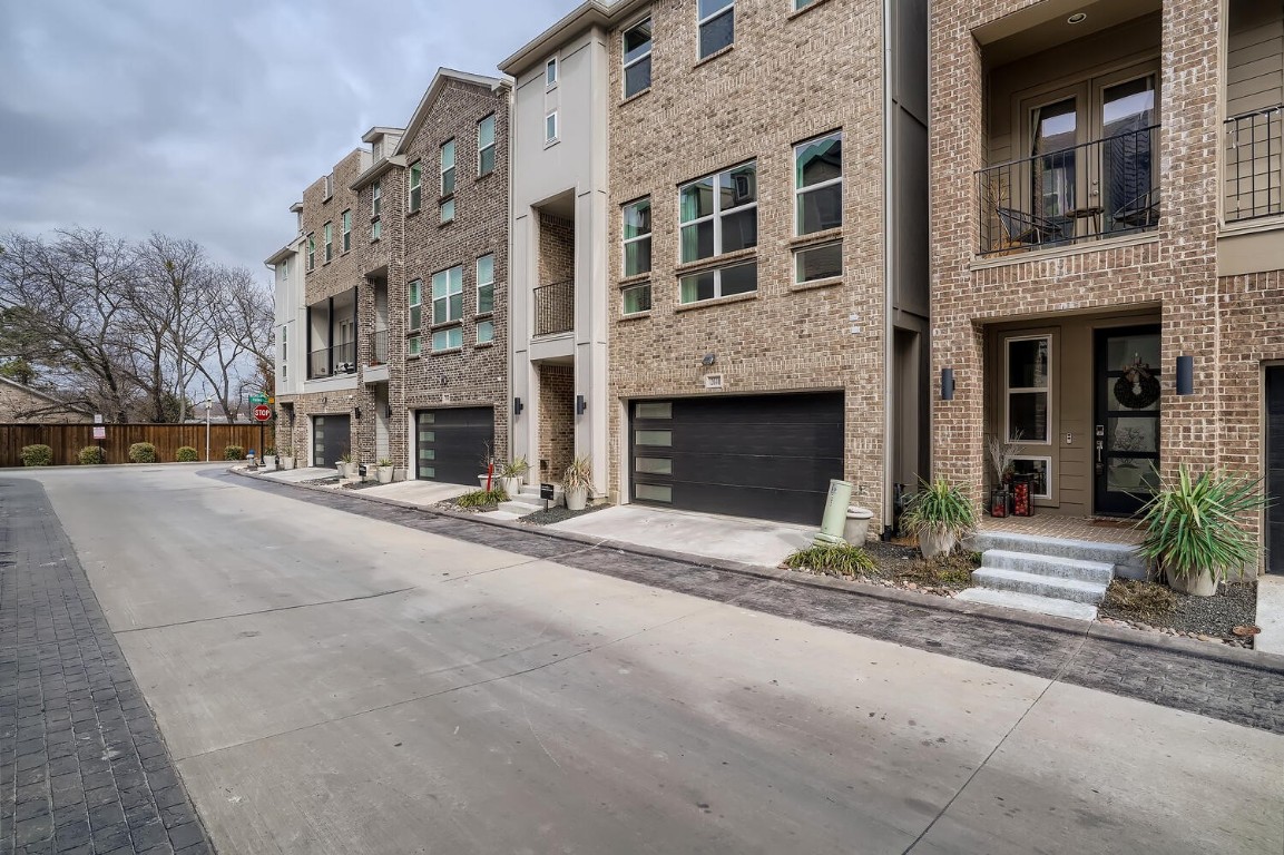 2640 El Camino Lane Dallas TX 75212