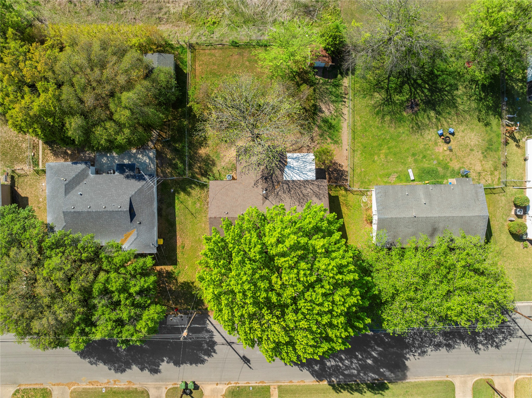 901 N Main Street West TX 76691