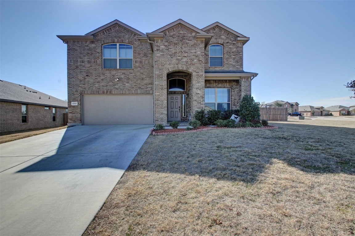 1707 Cross Creek Lane Cleburne TX 76033