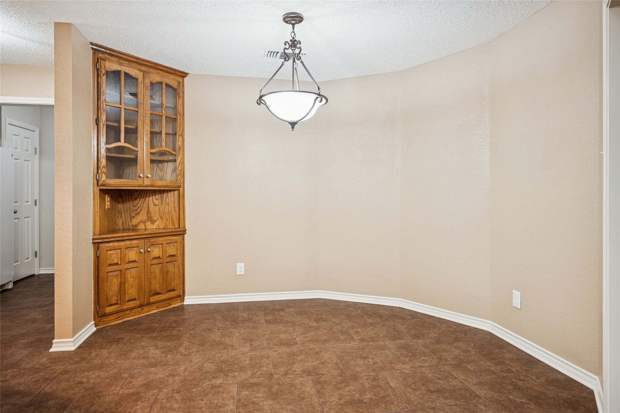 6707 Us 287 Highway Arlington TX 76001