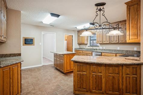 6707 Us 287 Highway Arlington TX 76001