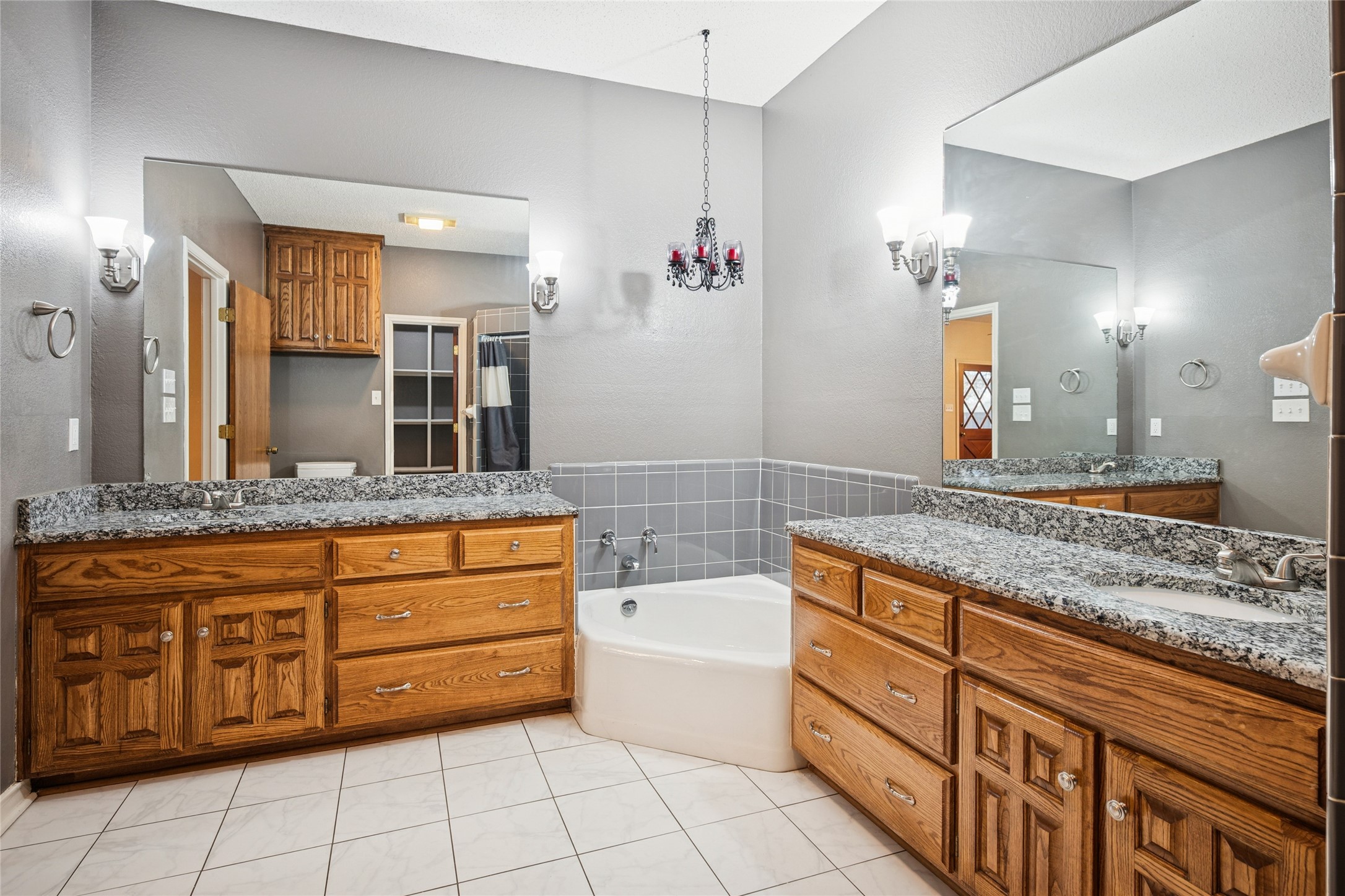 6707 Us 287 Highway Arlington TX 76001